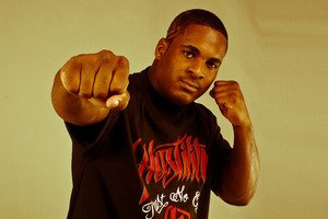 lorenz larkin Check out the Top Five MMA Fights to watch this Weekend